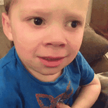 热点山东一8岁女孩被妈妈圈养在家怕孩子受外界伤害不出门不上学