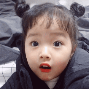 爷孙变父子国民表情包谢飞机长大了,还和谢广坤合作偶像剧