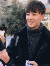 红人馆王俊凯林妙可参加艺考,为娱乐圈输送的是演员还是网红...