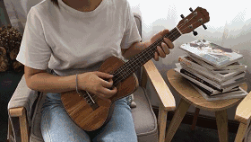 时尚圈头牌尤克里里,王俊凯周杰伦都在苦练郑州这家尤克里里少儿班专业又活泼