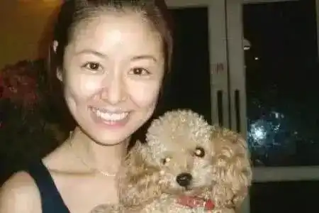 娱乐圈知名女星素颜照曝光,杨幂素颜像大妈,范爷表情亮了